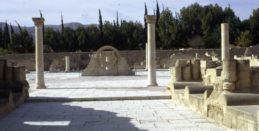 Stone rosette and columns at Umayyad Hisham’s Palace (Photo courtesy of ACOR)
