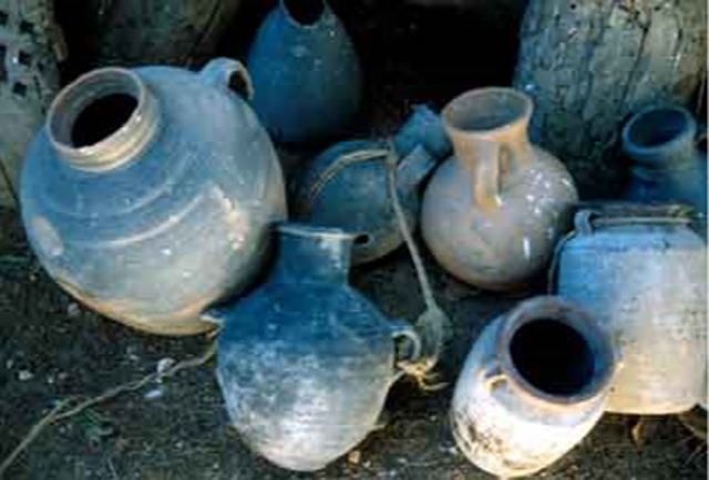 Group of water and oil storage vessels, probably from northern Jordan, early 12th century (Photo courtesy of Karak Resources Project)