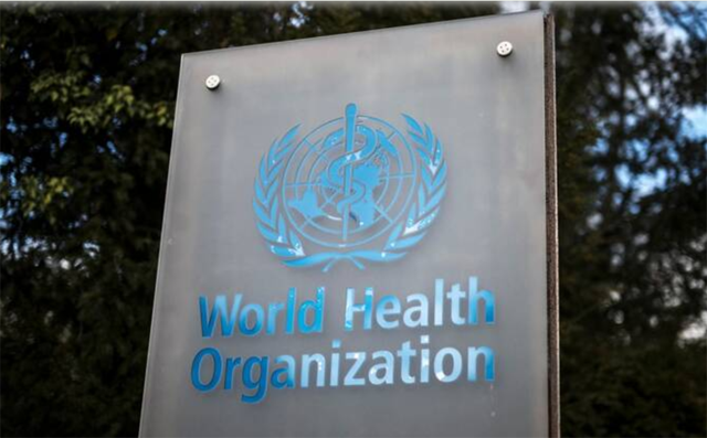 a sign of the World Health Organisation displayed at their headquarters in Geneva on March 13, 2025 (AFP photo)