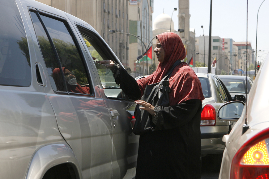 Anti-vagrancy teams apprehended over 1,300 beggars across Jordan last Ramadan (JT file photo)
