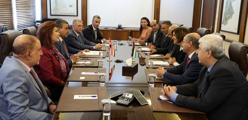 Jordanian, Iraqi officials discuss investments in three sectors in Amman on Tuesday (Photo courtesy of the Planning and International Cooperation Ministry)