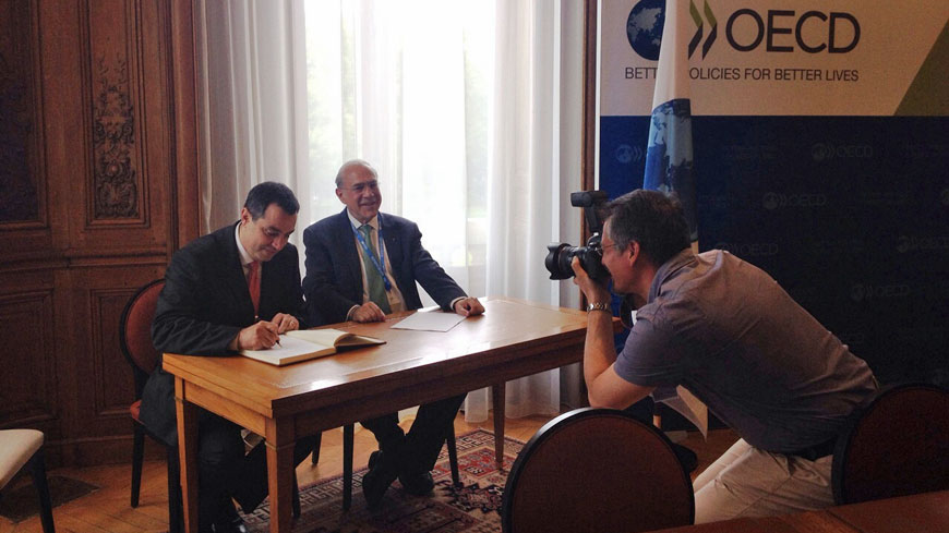 Planning and International Cooperation Minister Imad Fakhoury meets with Angel Gurria, secretary general of the Organisation for Economic Co-operation and Development, in Paris recently (Photo courtesy of Ministry of Planning and International Cooperation)