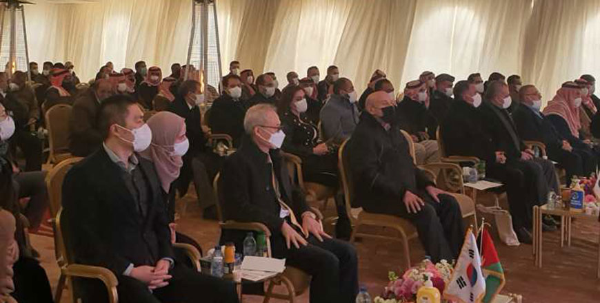 Minister of Water and Irrigation Mohammad Al Najjar and Ambassador of the Republic of Korea to Jordan Lee Jae-wan inaugurated the construction works of the “Rehabilitation of Water Networks in Faqou’h District of Karak Governorate/2020-2024” project on Thursday