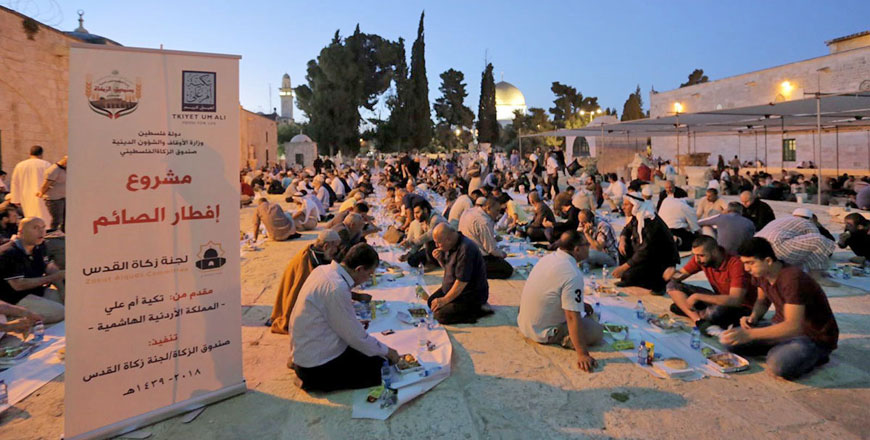 Tkiyet Um Ali offers Iftar meals to Muslims at Al Aqsa Mosque/Al Haram Al Sharif and the Ibrahimi Mosque (Petra photo)