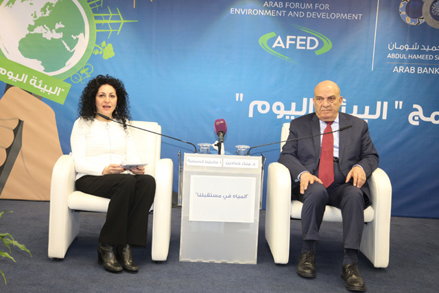 Former water minister Munther Haddadin gives a seminar on the regional and local water challenges facing Jordan on Tuesday in Amman (Photo courtesy of Abdul Hameed Shoman Foundation)