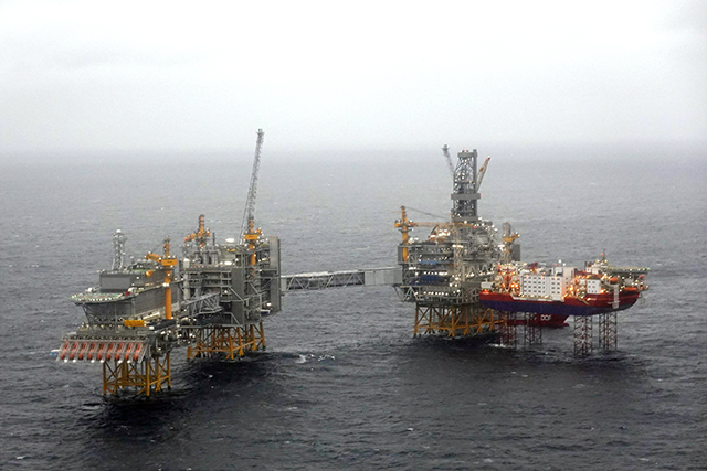 This photo taken on December 03, 2019 shows five platforms over the Johan Sverdrup oil field in the North Sea some 140 kilometres west from the town of Stavanger, Norway (AFP photo)