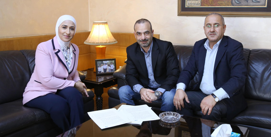 The agreement, signed on Saturday, underscores Al Rai’s commitment to supporting national institutions and expanding its media services across various sectors (Al Rai Photo)