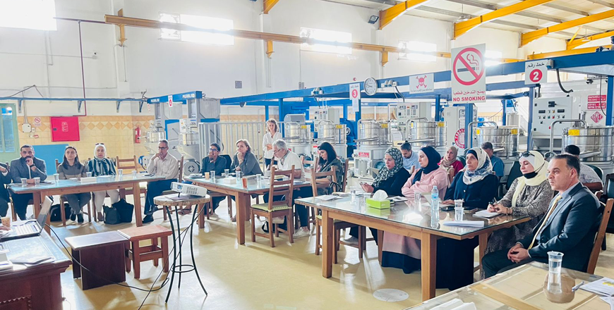Participants during a training programme for key players in Jordan’s olive oil industry (Photo courtesy of FAO)