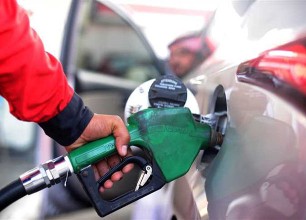 The Ministry of Energy's fuel pricing committee on Thursday decides to increase the prices of diesel and unleaded 90- and 95-octane gasoline (JT file)