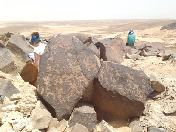  This cluster of about 100 petroglyphs was found by a burial in Jordan's Black Desert (Photo courtesy Peter Akkermans)