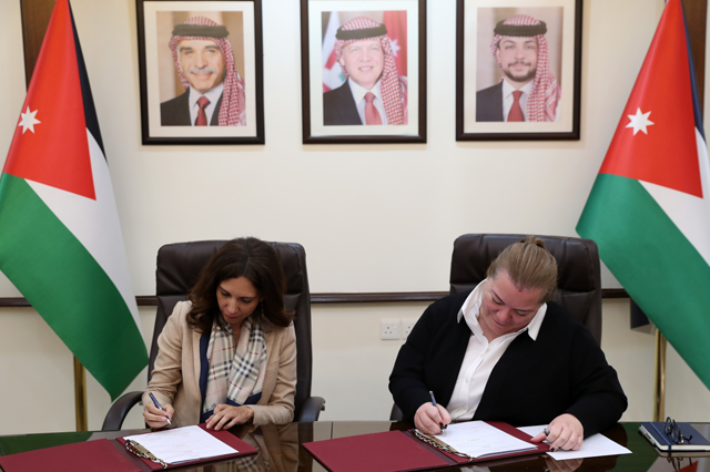 The Ministry of Planning and International Cooperation and the Crown Prince Foundation signs on Tuesday an agreement to fund “42 Irbid” (Petra photo)