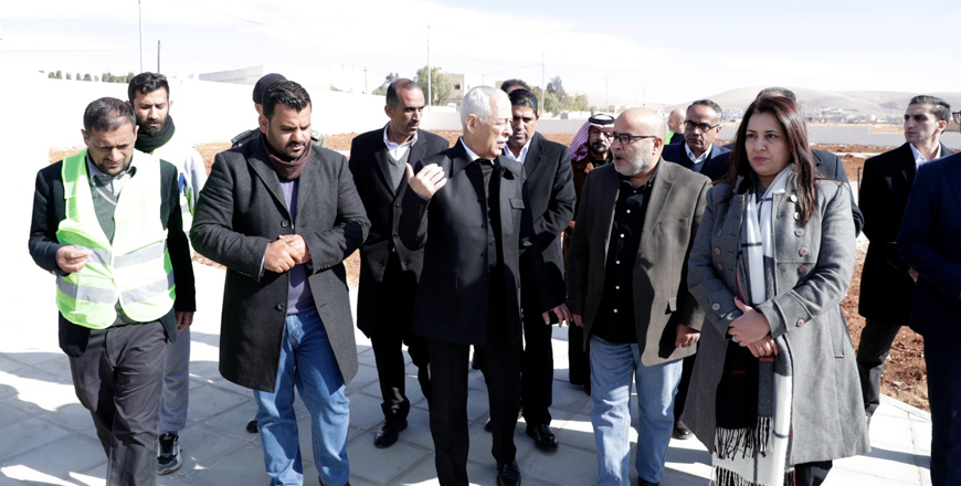 Royal Court Chief Yousef Issawi on Thursday inspects several projects in Amman being implemented under Royal directives (Petra photo)