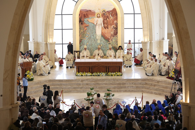 The Catholic Church in Jordan held its annual Christian pilgrimage day to Jesus' Baptismal site on Friday (Petra photo)