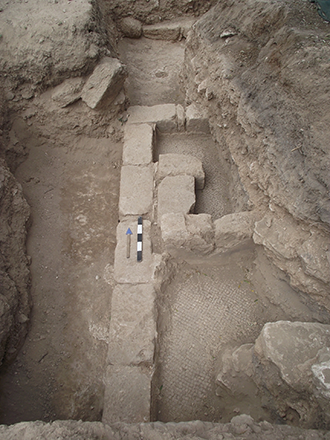 An unearthed fragment of the Byzantine winery (6th century AD) facing north (Photo courtesy of Mariusz Burdajewicz)