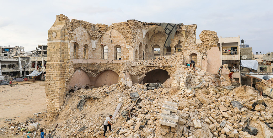 Qasr Al Basha destroyed by Israeli offensive in Gaza Strip (Photo of J.-M de Tarragon)