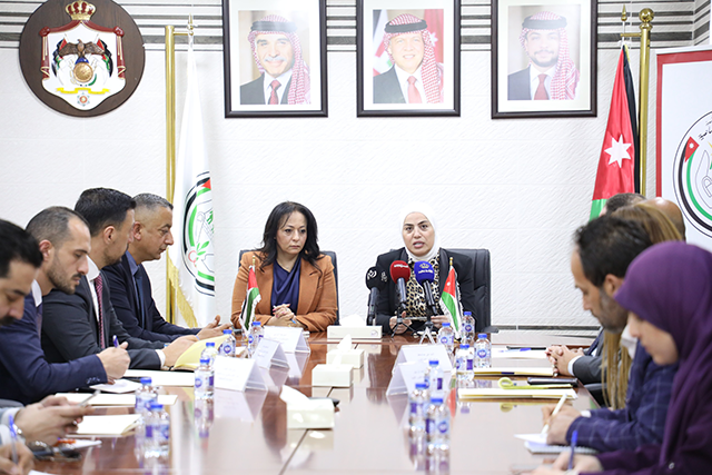 Minister of Social Development Wafa Bani Mustafa and her Palestinian counterpart Samah Hamad meet on Wednesday to discuss joint cooperation (Petra photo)
