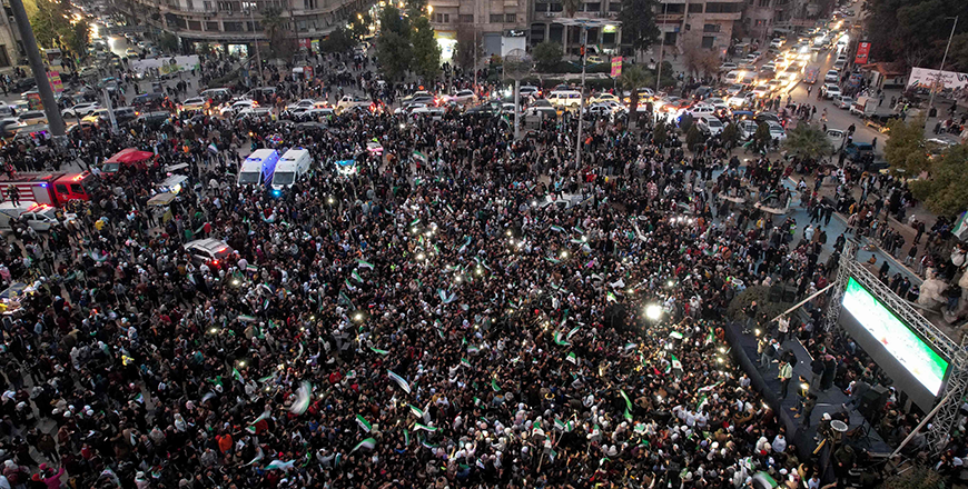 In this aerial picture, people gather at Saadallah Aleppo's Saadallah Al Jabri Square as they take part in the ‘Liberation Festival’, on Saturday (AFP photo)