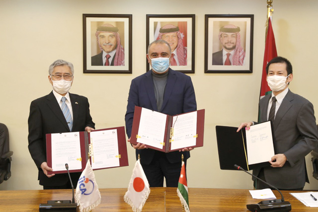 Jordan and Japan on Monday sign a grant agreement to implement a renovation project to the Zay station that provides drinking water to Amman and Balqa  (Petra photo)