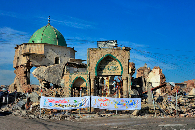 This photo taken on Sunday shows the Great Mosque of Al Nuri and the remains of ‘Al Hadba’ leaning minaret in Mosul’s war-ravaged Old City, during the placing of the cornerstone ceremony (AFP photo)