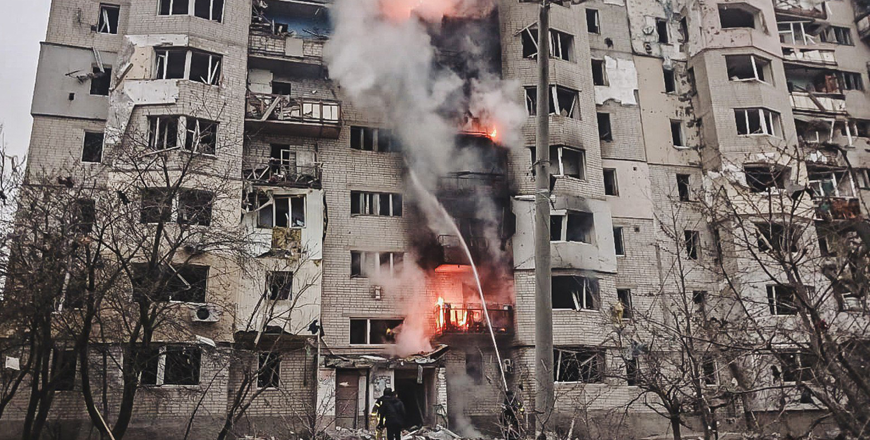 This handout photograph taken and released by the State Emergency Service of Ukraine on April 6, 2025, shows firefighters extinguishing a fire in a residential building following an air strike in Kupiansk, Kharkiv region (AFP photo) 