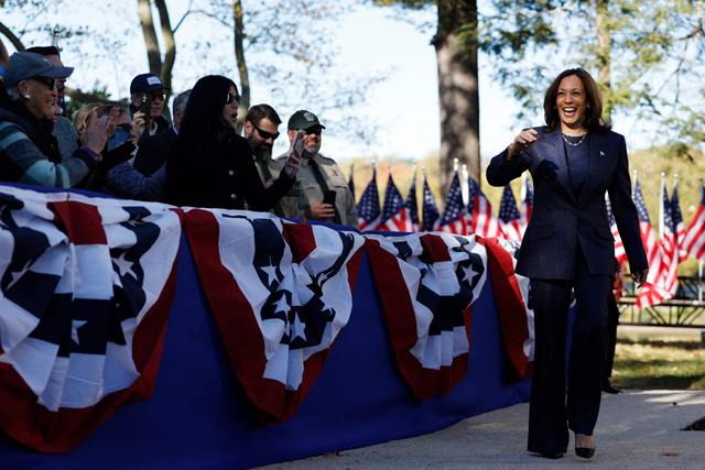 Democratic presidential nominee, U.S. Vice President Kamala Harris arrives at a campaign event at Washington Crossing Historic Park on October 16, 2024 in Washington Crossing, Pennsylvania (AFP photo)