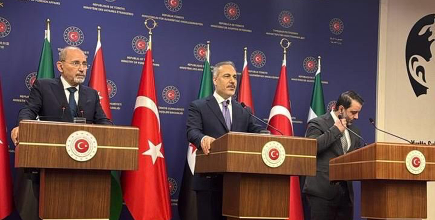 Deputy Prime Minister and Minister of Foreign Affairs Ayman Safadi (left) during a press conference in Ankara on Monday with his Turkish and Syrian counterparts Hakan Fidan (centre) and Asaad Hassan Shaibani (Photo courtesy of Foreign Ministry) 