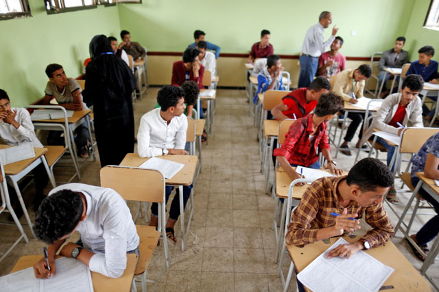 Students displaced by the fighting in the Red Sea city of Hodeida take their high school exam away from home in the Houthi-held capital Sanaa, Yemen, on Saturday (Reuters photo)