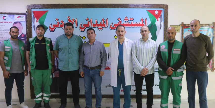   The Jordanian Field Hospital 'Gaza/78', on Wednesday receives a delegation from the Palestinian Military Medical Services (Petra photo)