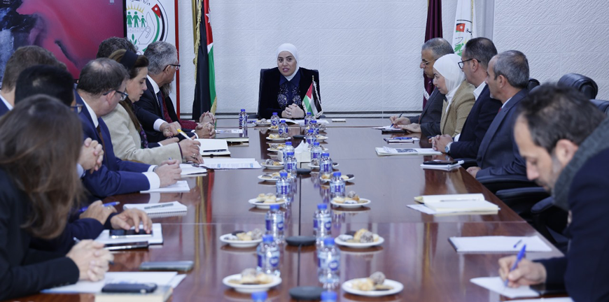 Minister of Social Development Wafa Bani Mustafa On Monday meets with United Nations Resident Coordinator Sheri Ritsema-Anderson and representatives from various UN agencies to explore further cooperation (Petra photo)