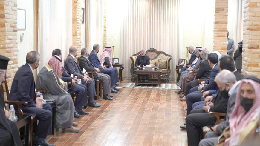  His Majesty King Abdullah meets with notables from Zarqa Governorate during his visit to Deifallah Al Gallab’s residence on Sunday