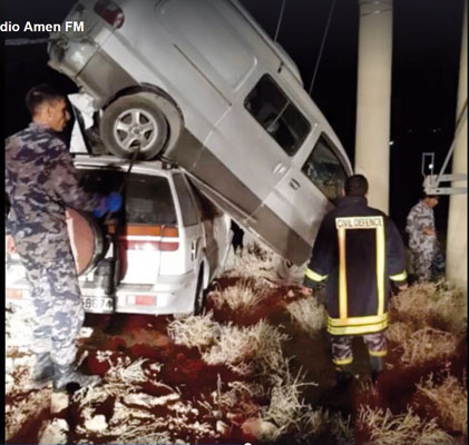 Two vehicles involved in a collision that took place on Friday on the Maan-Shobak road. Three people were injured in the accident (Photo courtesy of Amen FM)