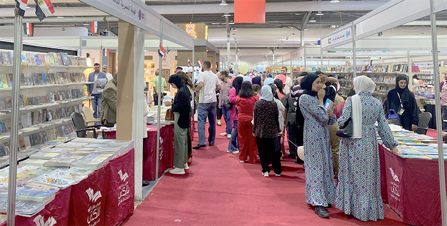 Visitors are seen at the Amman International Book Fair at the Amman International Automobile Hall on Airport Road on Thursday (Photo by Mays Ibrahim Mustafa)