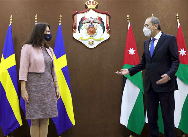 Deputy Prime Minister and Foreign Minister Ayman Safadi meets with Swedish Foreign Minister Ann Linde on the sidelines of the third ministerial meeting for the Stockholm Initiative on Nuclear Disarmament and the Non-Proliferation Treaty in Amman on Wednesday (Photo courtesy of the Foreign Ministry)