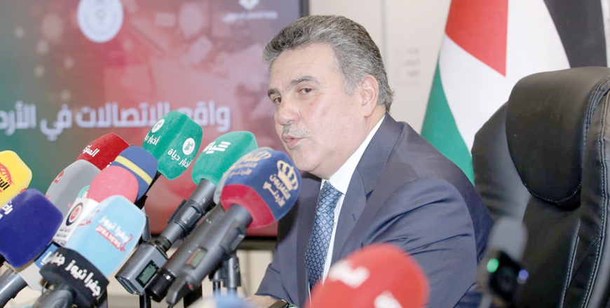 Chairman of the Telecommunications Regulatory Commission Bassam Sarhan announces on Tuesday that Jordan has approximately 7.72 million active phone lines (Petra photo)
