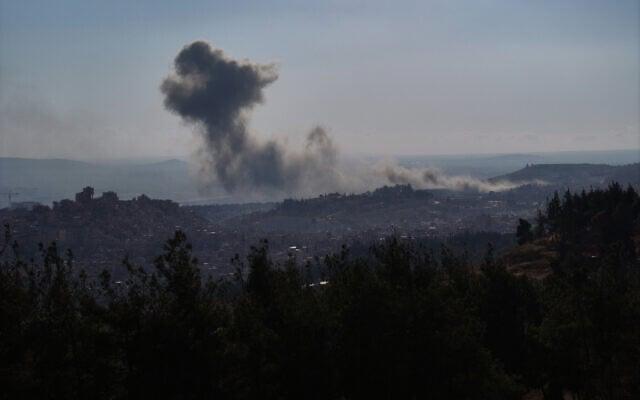 Smoke billows following an Israeli airstrike on the outskirts of Damascus on December 8, 2024, after Islamist-led rebels declared that they have taken the Syrian capital in a lightning offensive (AFP photo)