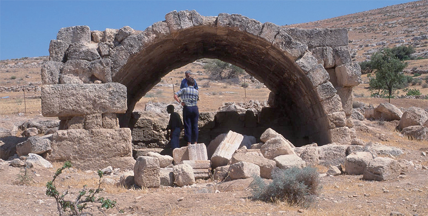 A  Khirbet Ain tomb  (Photo courtesy of APAAME)