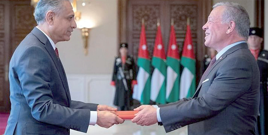 Yemeni Ambassador to Jordan Jalal Ibrahim underlines His Majesty King Abdullah’s support for the Palestinian people and his efforts to end the war on Gaza (Petra photo)
