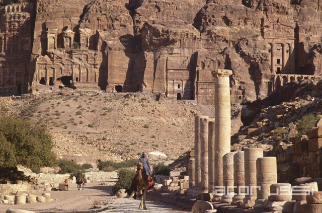 The earthquake of 418/419 AD was allegedly responsible for ending the Late Roman/Early Byzantine occupation of Al Zantur, the large Nabataean residence, on the hill behind the Great Temple in Petra (Photo courtesy of ACOR/Jane Taylor collection)