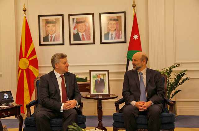 In this photo taken on Monday, Macedonian President Gjorge Ivanov (left) meets with Prime Minister Omar Razzaz  in Amman (Petra photo)
