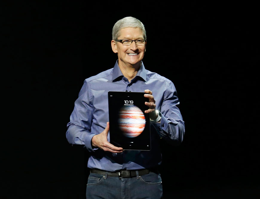 Apple CEO Tim Cook introduces the new iPad Pro during an Apple media event in San Francisco, California, on Wednesday (Reuters photo)