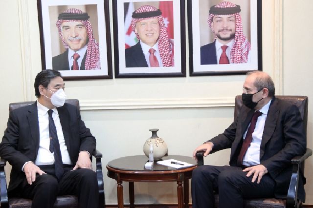 Deputy Prime Minister and Foreign Minister Ayman Safadi meets with Special Envoy of the Chinese Government on the Middle East Issue Zhai Jun on Thursday (Petra photo)