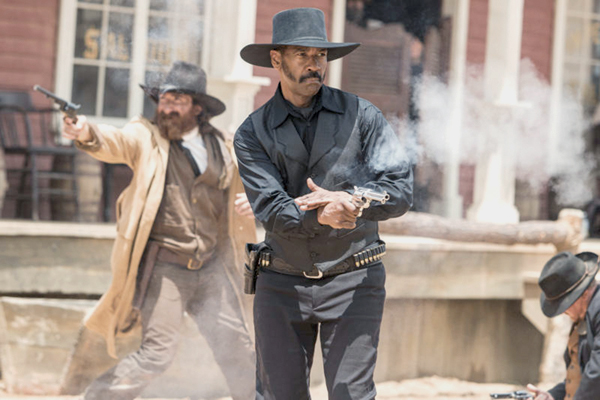  Denzel Washington and Gianni Biasetti Jr. (left) in ‘The Magnificent Seven’ (Photo courtesy of imdb.com)
