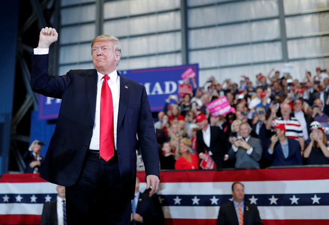 US President Donald Trump attends a campaign rally, ahead of midterm elections, at Pensacola International Airport in Florida, US, on November 3   (Reuters photo)