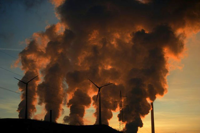 Carbon-dioxide is one of key factors for the climate change, experts claim (AFP photo)