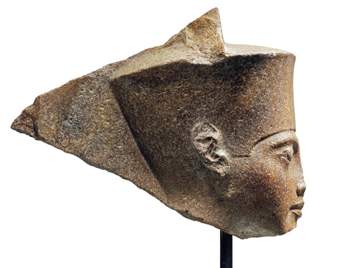 A 3,000-year-old bust of Egyptian ‘Boy King’ Tutankhamun goes under the hammer on Thursday in London despite an outcry from Cairo (AFP photo)