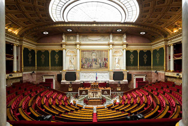 A general view shows empty seats at France's national assembly in Paris on Monday, a day after the second round of France's legislative election (AFP photo)