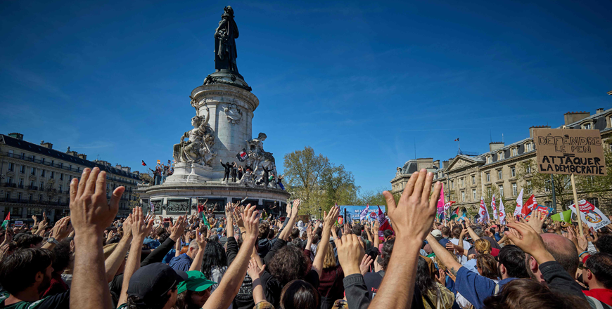 Protesters attend a rally against the far-right, organised by French leftist party La France Insoumise (LFI) and Les Ecologistes (Ecologists party) at the Place de la Republique in Paris on April 6, 2025 (AFP photo)