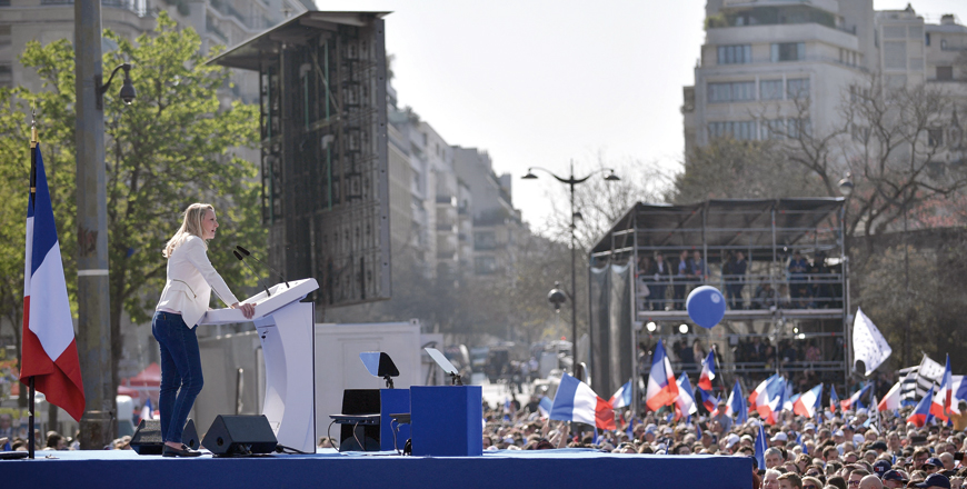 French former member of parliament Marion Marechal delivers a speech during a campaign rally of French far-right Reconquete! Party President and presidential candidate Eric Zemmour on the Trocadero Square in Paris, on Sunday (AFP photo)