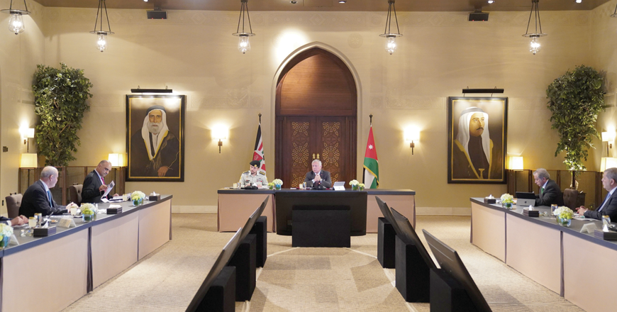 His Majesty King Abdullah, accompanied by His Royal Highness Crown Prince Hussein, meets with representatives of the pharmaceutical sector and stresses the importance of building on Jordan’s leading role in the industry (Photo courtesy of Royal Court)