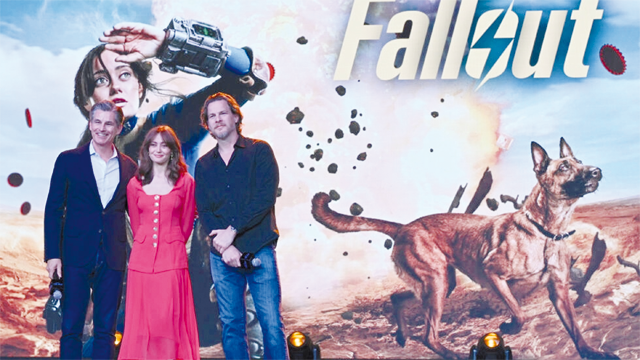 Amazon Prime’s Mike Hopkins, British actor Ella Purcell and director Jonathan Nolan promoting the launch of Fallout (AFP photo)